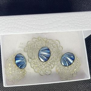 Sarah Coventry Vintage Brooch and Pin Clip Earrings